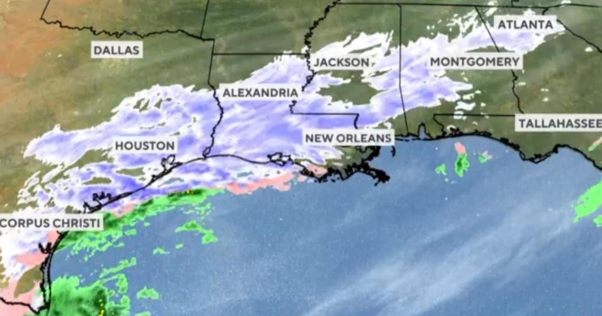 New Orleans sees rare snowfall as winter storm sweeps across southern U.S.