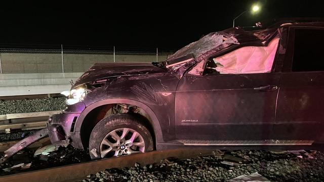 car-on-bart-tracks-fatal-012325.jpg 