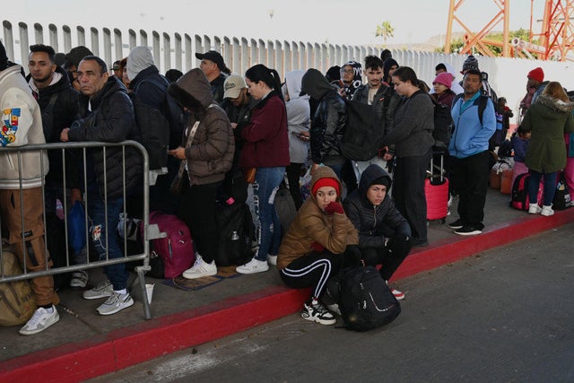 Trump Shuts Down CBP One Asylum App 