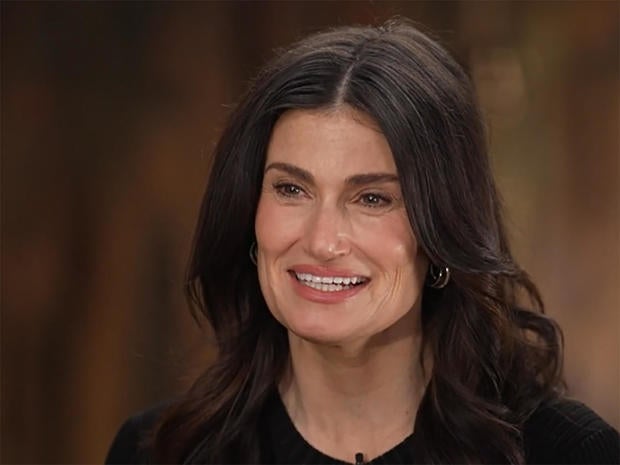 idina-menzel-1280.jpg 