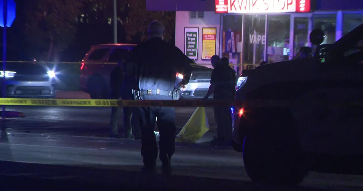 Fatal hit-and-run shuts down southbound lanes of Powerline Road in Oakland Park Fatal hit-and-run shuts down southbound lanes of Powerline Road in Oakland Park