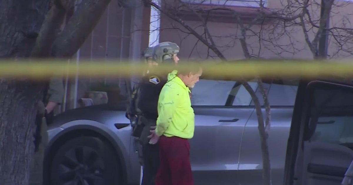 Suspect in Fair Oaks barricaded situation taken into custody - CBS ...