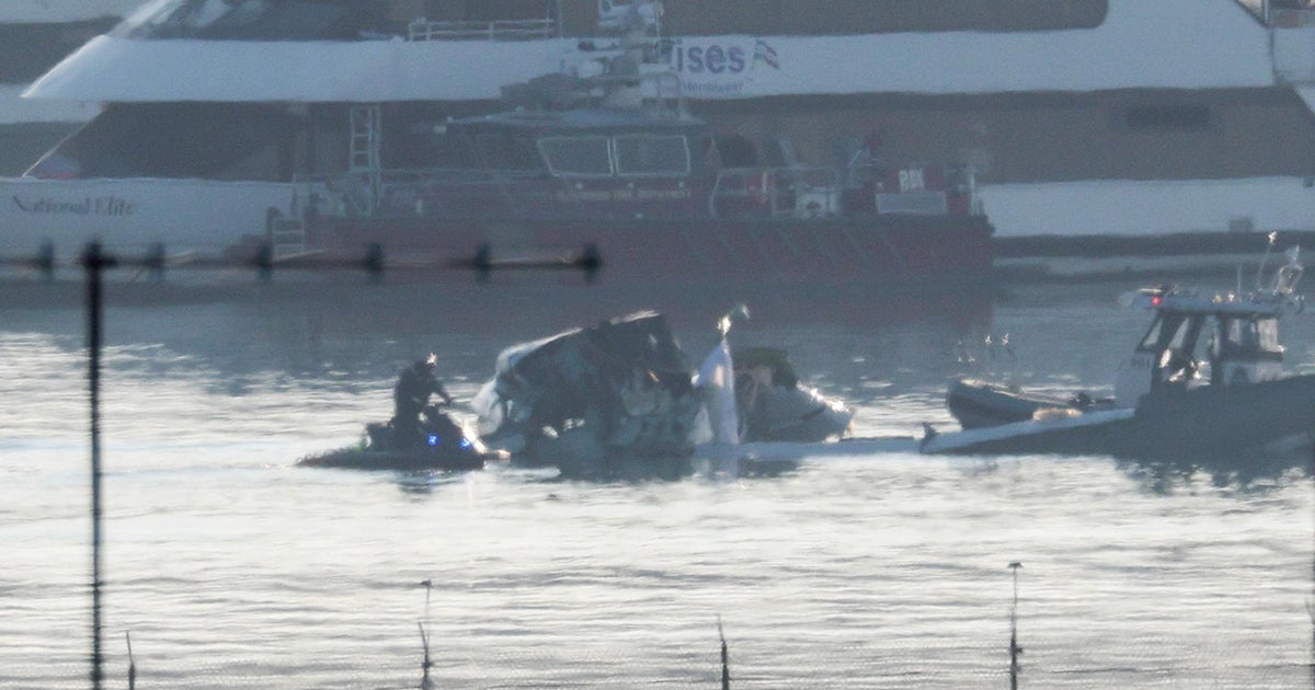 Boston figure skating community mourning 6 killed in D.C. plane crash