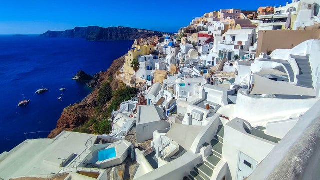 Santorini Island attracts tourists with its uniqueness 