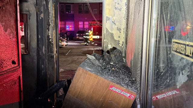 lakewood-abandoned-building-fire-1-wmfr-copy.jpg 