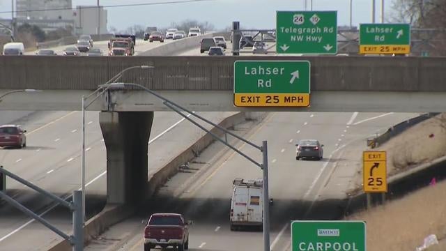 MDOT discusses I-696 project in public meeting 