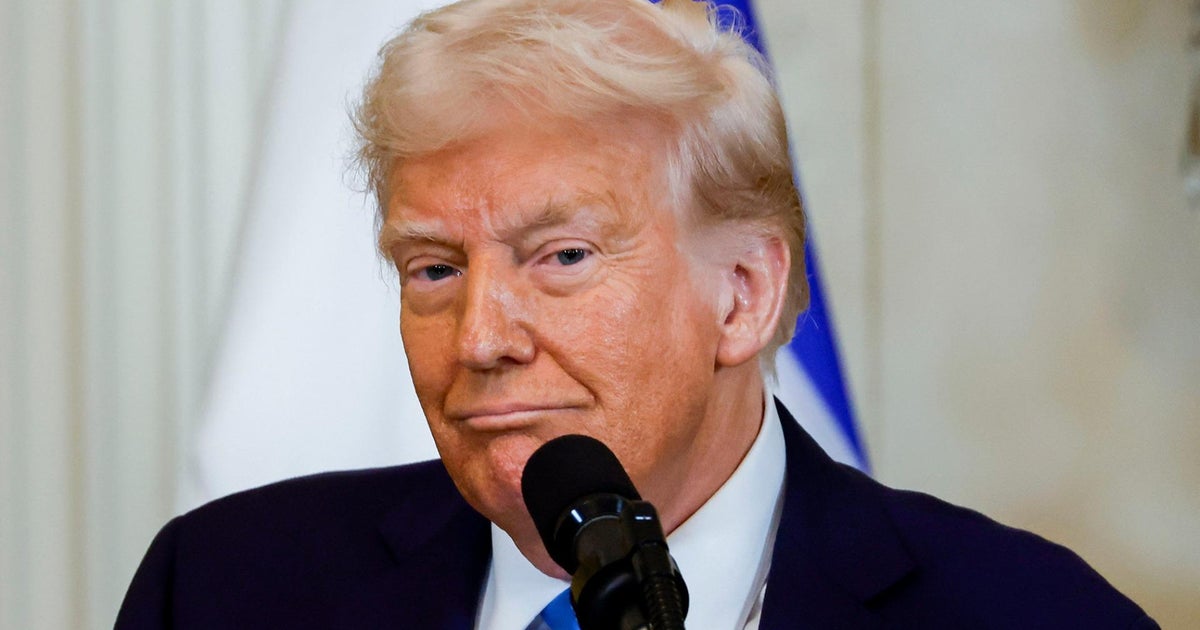 Территория под снос". Трамп заявил, что США готовы занять Газу и полностью ее из