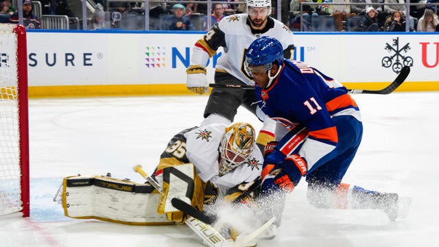 islanders-golden-knights-anthony-duclair.jpg 