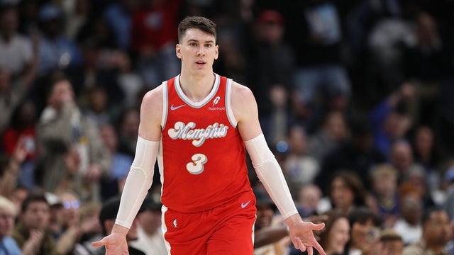 Golden State Warriors v Memphis Grizzlies