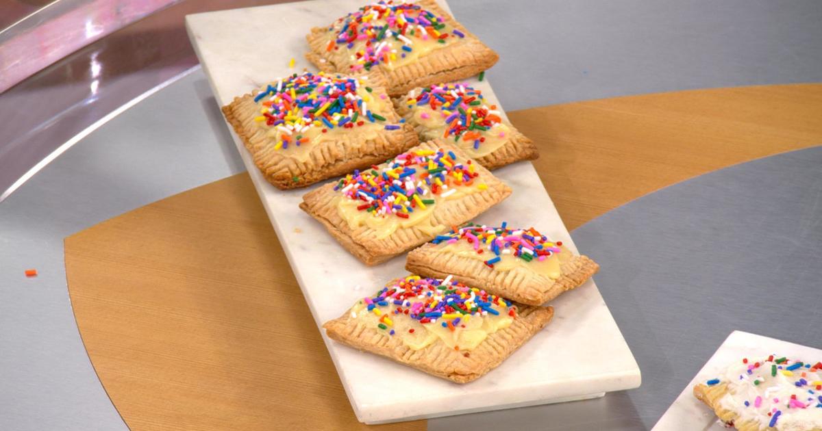 Making homemade Pop-Tarts and Taylor Swift’s impact on the popular treat