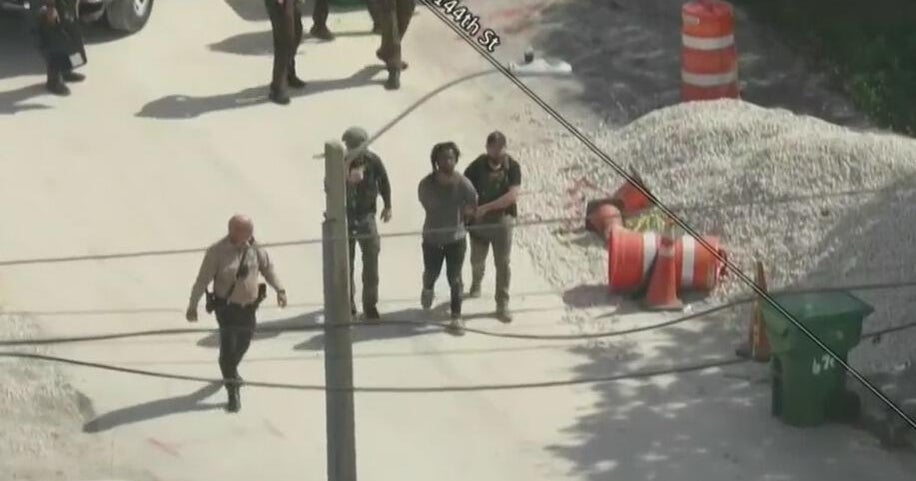 Man in custody after police perimeter search in NW Miami-Dade