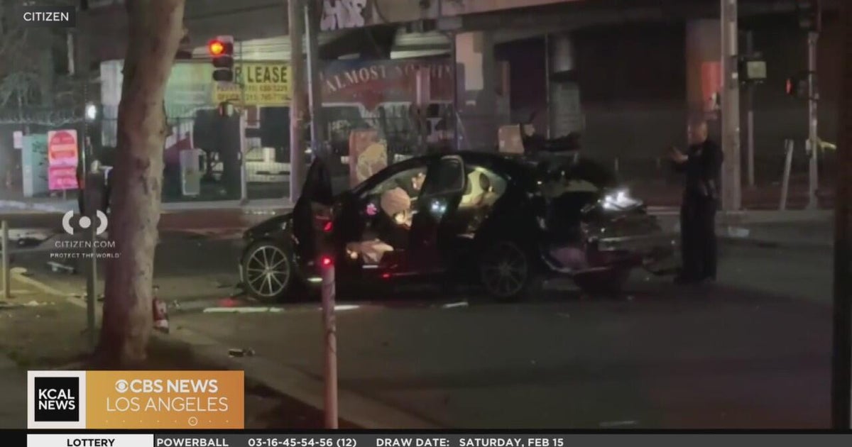 Suspect in custody after high-speed chase ends in crash in downtown Los ...