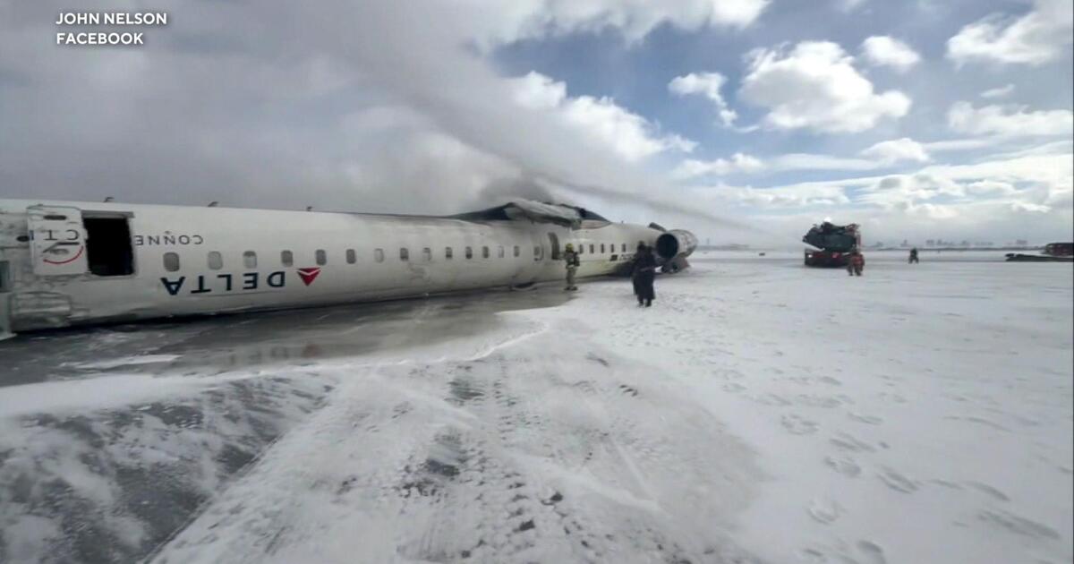 Pilot maskapai penerbangan komersial pada kecelakaan pesawat Toronto