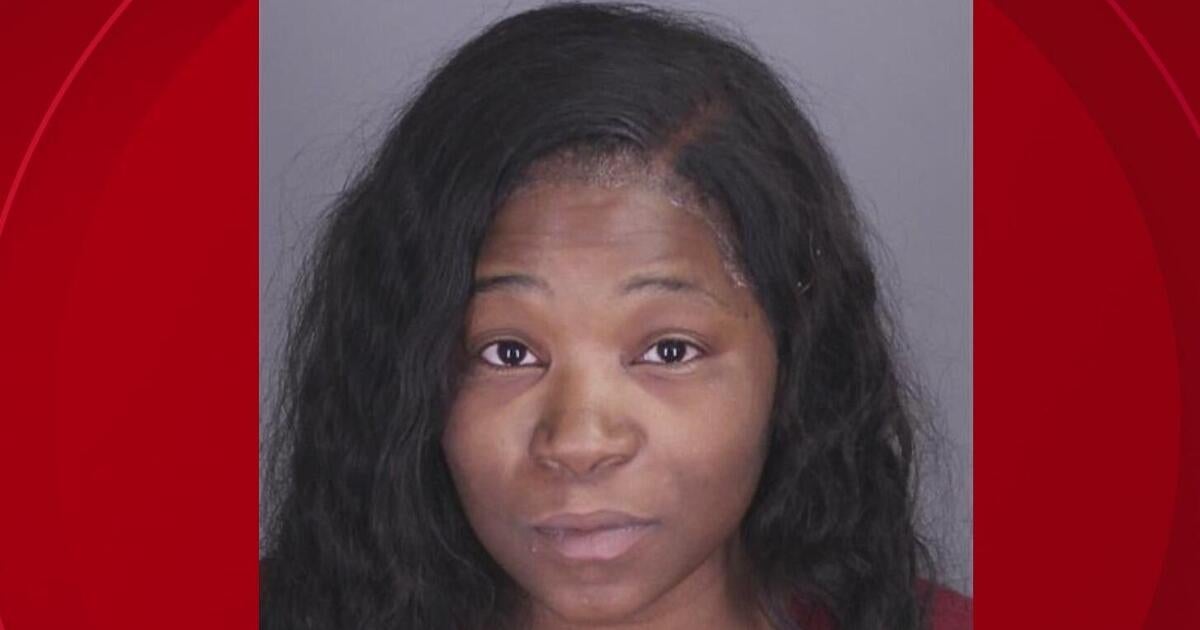 Pontiac mother charged with child abuse held on $250M bond