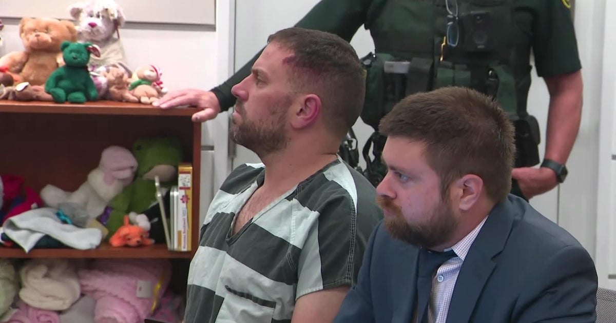 Family member blames Broward Sheriff’s Office, military for triple murder in Tamarac Family member blames Broward Sheriff’s Office, military for triple murder in Tamarac
