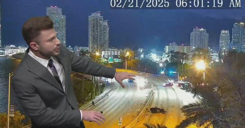 MacArthur Causeway closed due to multi-vehicle crash MacArthur Causeway closed due to multi-vehicle crash