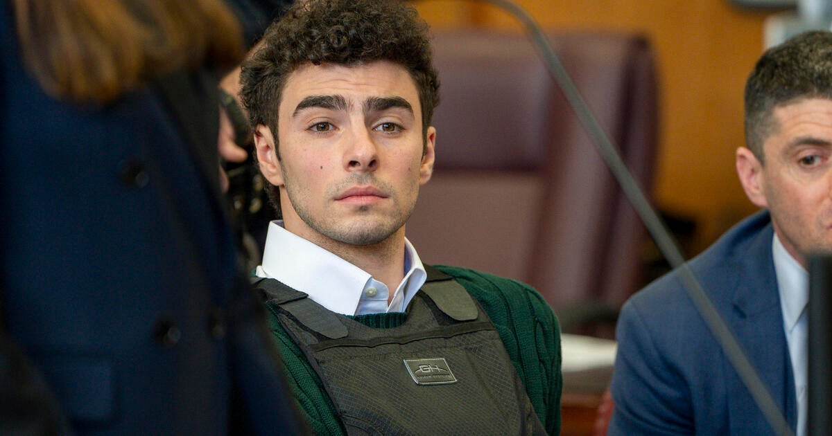 Prosecutors claim Luigi Mangione’s rage against health care industry led to CEO’s murder Prosecutors claim Luigi Mangione’s rage against health care industry led to CEO’s murder