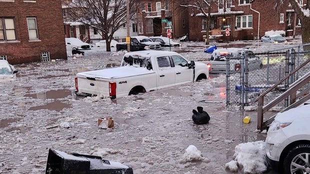 Families deal with vehicles damaged in Southwest Detroit flood 