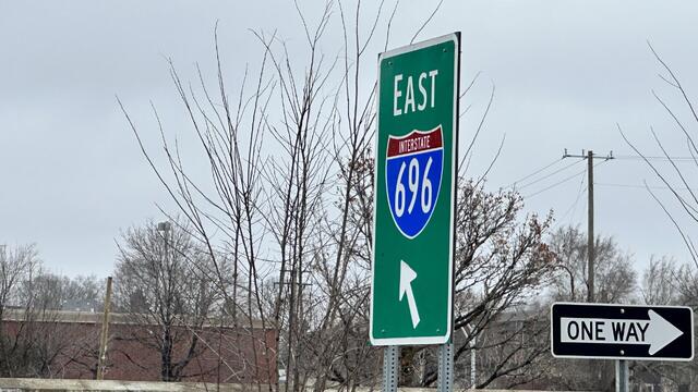 eastbound-696.jpg 