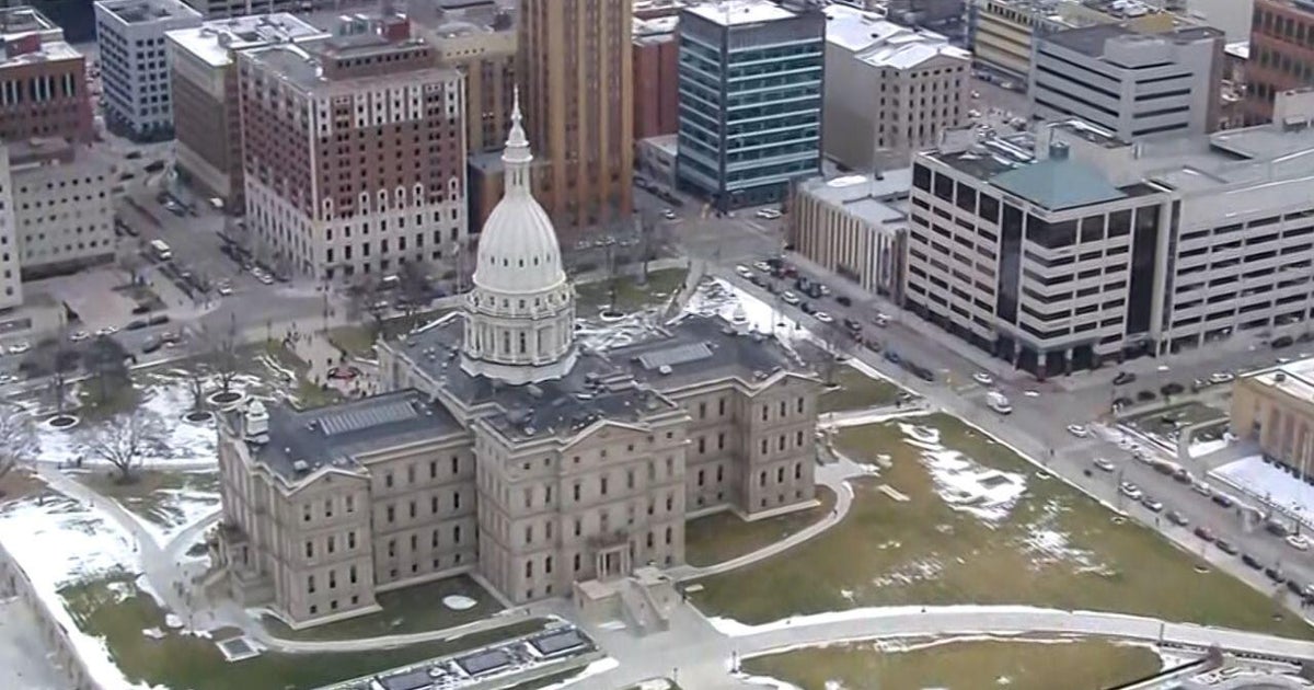 Michigan Government Shutdown Threatens Thousands of Workers, State Services