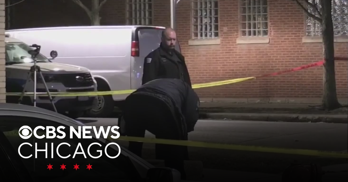 Accused serial killer Antonio Reyes charged in six 2020 Chicago murders