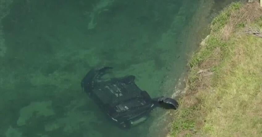 Man dies after car plunges into Southwest Miami-Dade canal