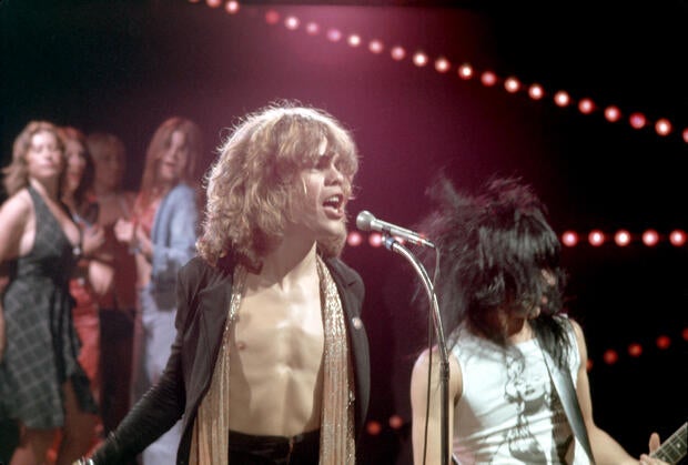 New York Dolls Performing On 