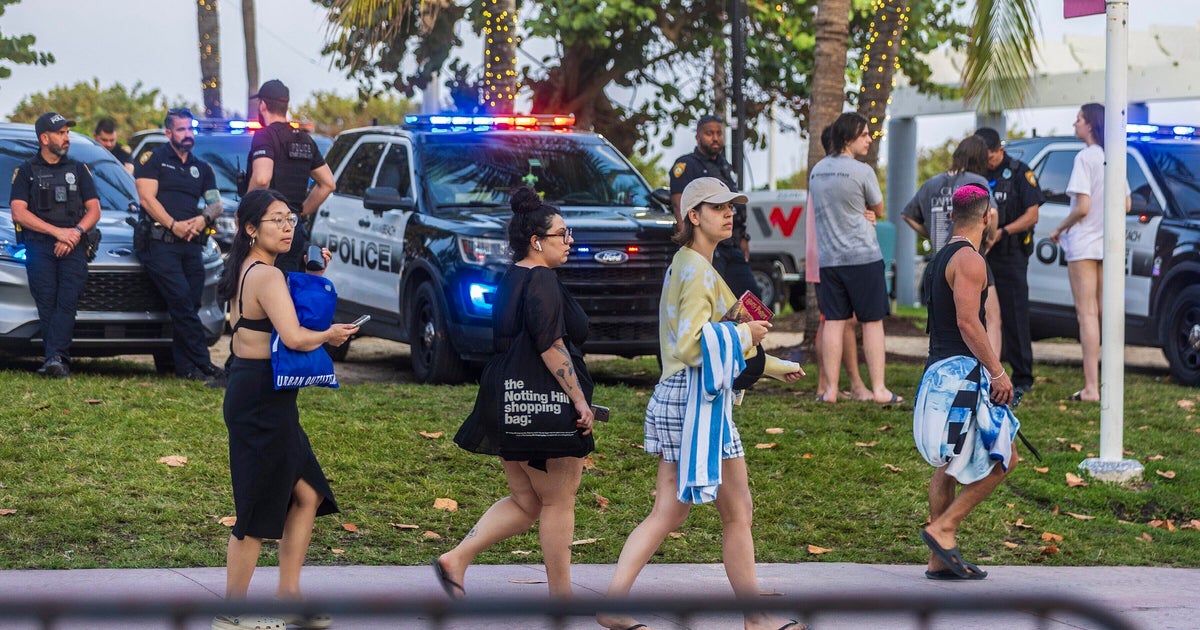 Miami Beach mayor says no to getting back together year after breaking up with spring breakers Miami Beach mayor says no to getting back together year after breaking up with spring breakers