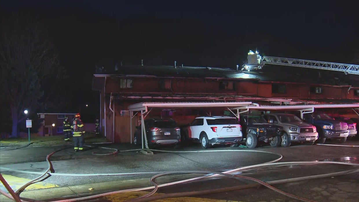 More than a dozen people displaced after fire breaks out in Denver ...