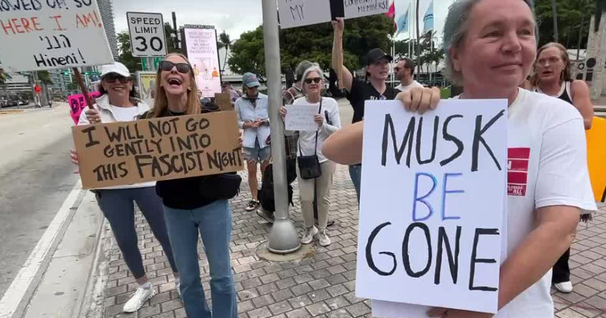 Protesters, supporters clash in Miami over Trump’s address to Congress Protesters, supporters clash in Miami over Trump’s address to Congress
