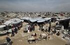 Ramadan in Gaza: Bazaar set up amidst the rubble in Jabalia 