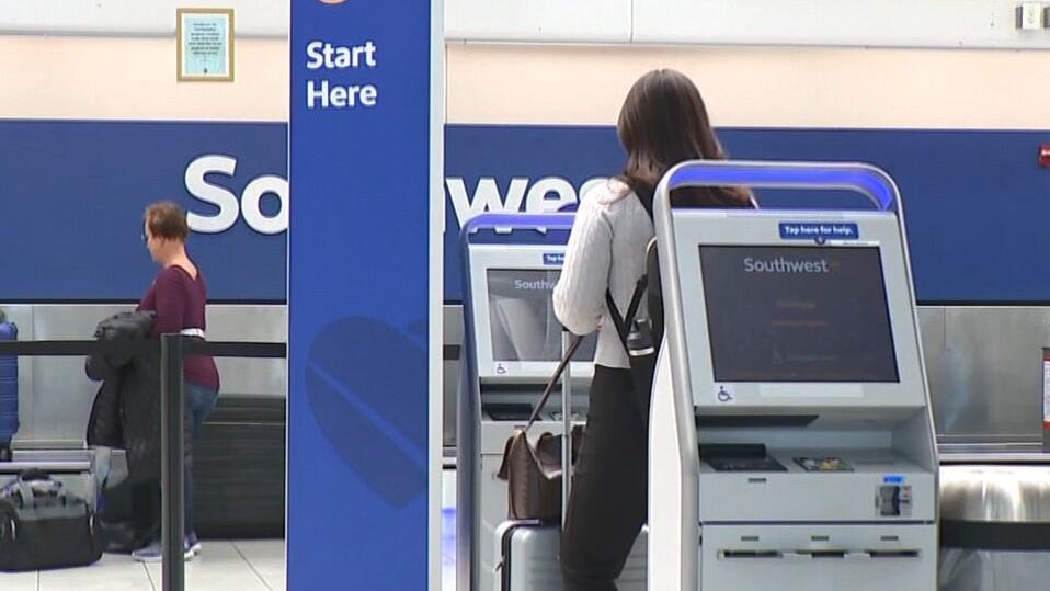 Southwest Airlines News - CBS Texas