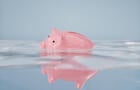 Sinking Piggy Bank 