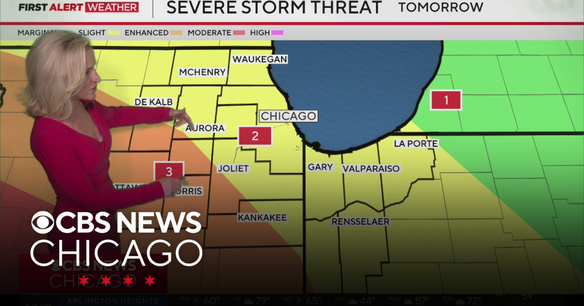 Tracking the severe storm threat for Chicago Friday night - CBS Chicago