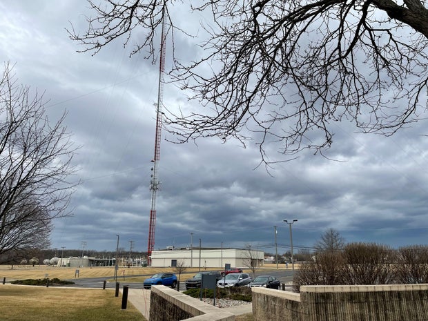 clouds-moving-in.jpg 