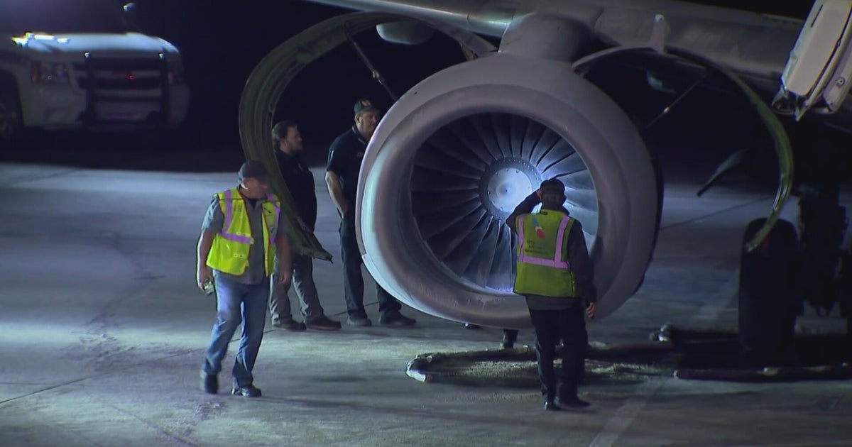 Lots of lingering questions as investigation of American Airlines plane ...