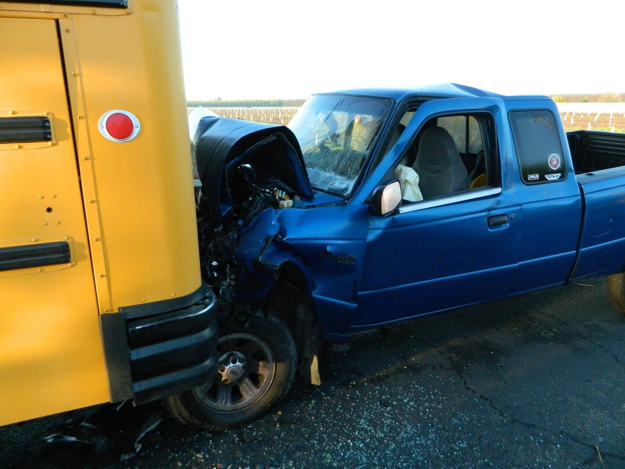 ripon-school-bus-crash-2.jpg 
