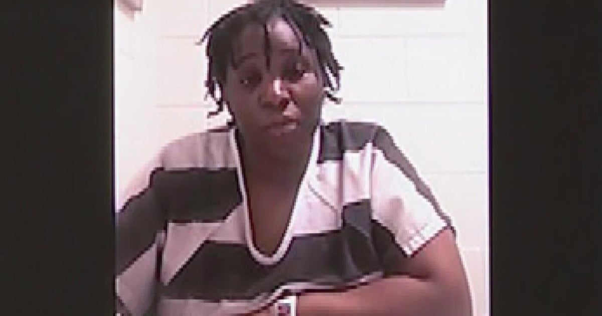Michigan mom accused of abandoning her 3 children loses communication ...