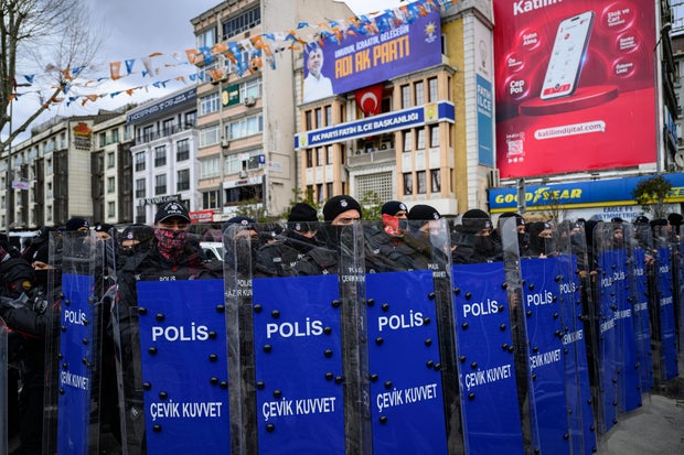 Police in Turkey arrest Istanbul Mayor Ekrem Imamoglu, key rival of President Erdogan