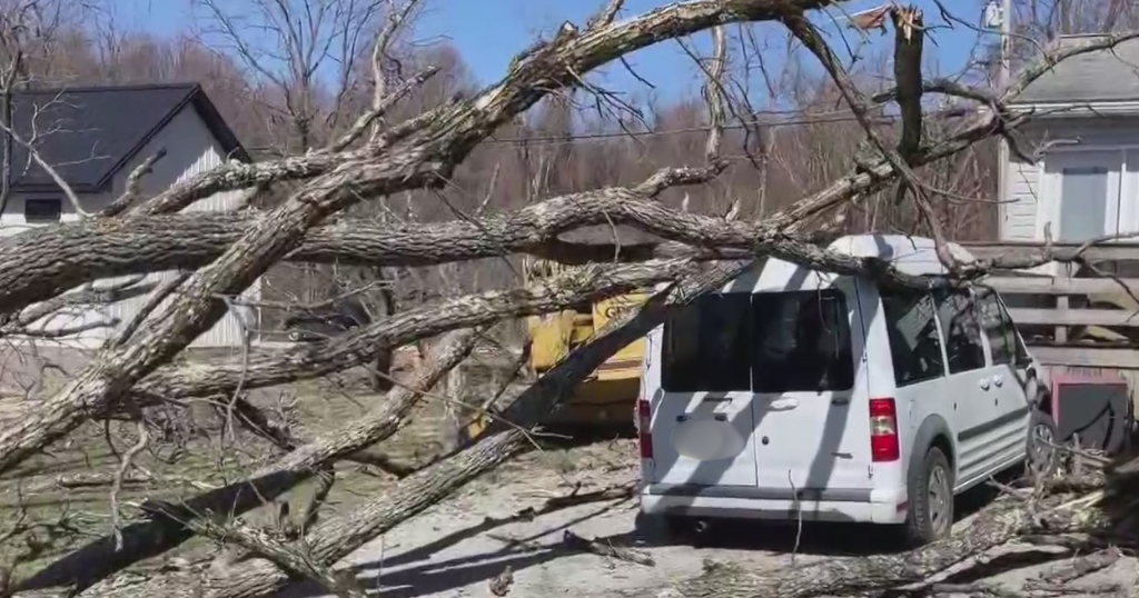 National Weather Service surveys damage in Fayette County, says ...