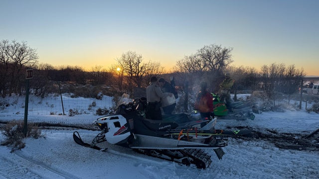 san-miguel-snowmobiler-rescue4.jpg 