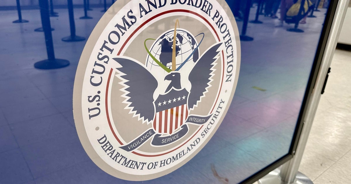 ABD Göçmenlik Yetkilileri Turizmi Tavsiye Eden Avrupalı Gezginleri Gözaltına Alıyor