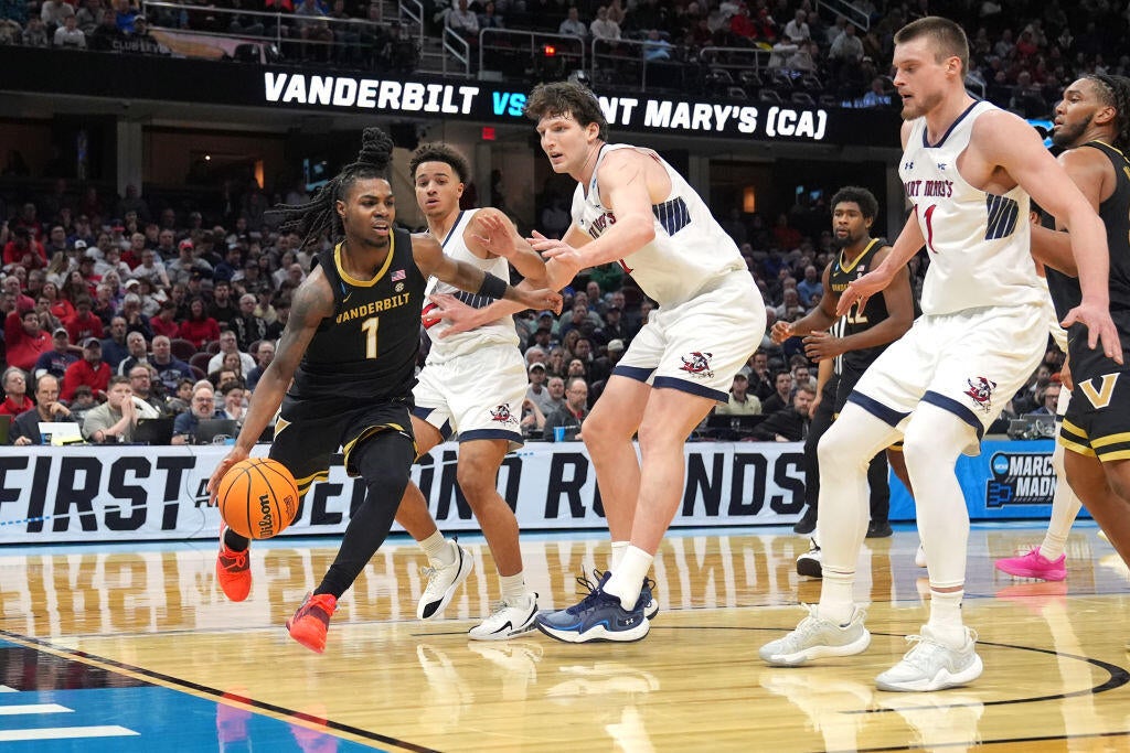 Saint Mary’s v Vanderbilt 