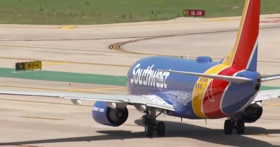Southwest flight almost takes off from taxiway, rather than runway, at Orlando airport Southwest flight almost takes off from taxiway, rather than runway, at Orlando airport