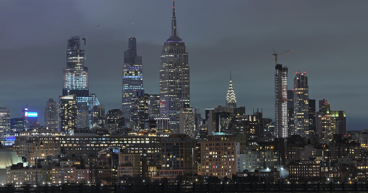 NYC's Empire State Building Goes Dark: Why the Lights Are Off?