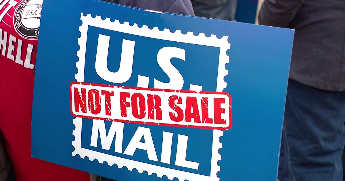 Protests Against USPS Privatization Erupt Nationwide