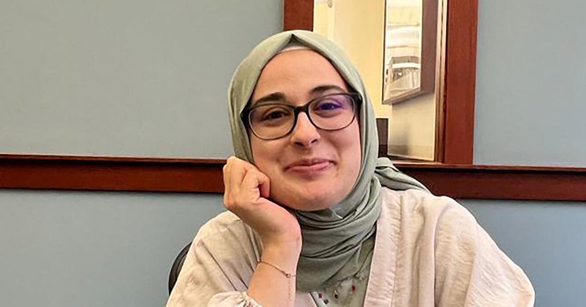 Yargıç, Tufts öğrencisinin gözaltına alınması sırasında serbest bırakma teklifini tartıyor