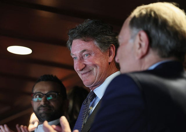 Chicago Blackhawks v Washington Capitals 