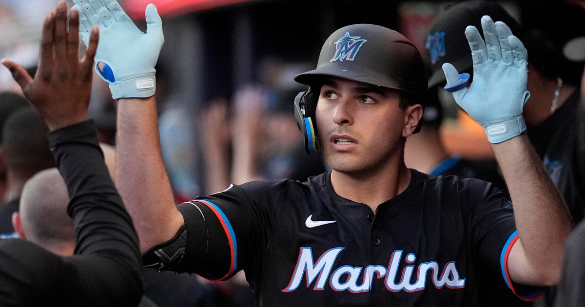 Matt Mervis hits 2 home runs as Miami Marlins down Atlanta Braves 4-0 Matt Mervis hits 2 home runs as Miami Marlins down Atlanta Braves 4-0