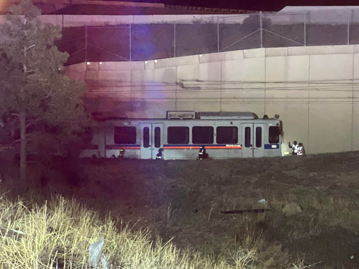 1 killed in crash after vehicle drives off overpass, collides with ...